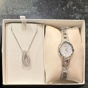 Seiko Silver Crystal Bracelet Watch with Matching Teardrop Pendant